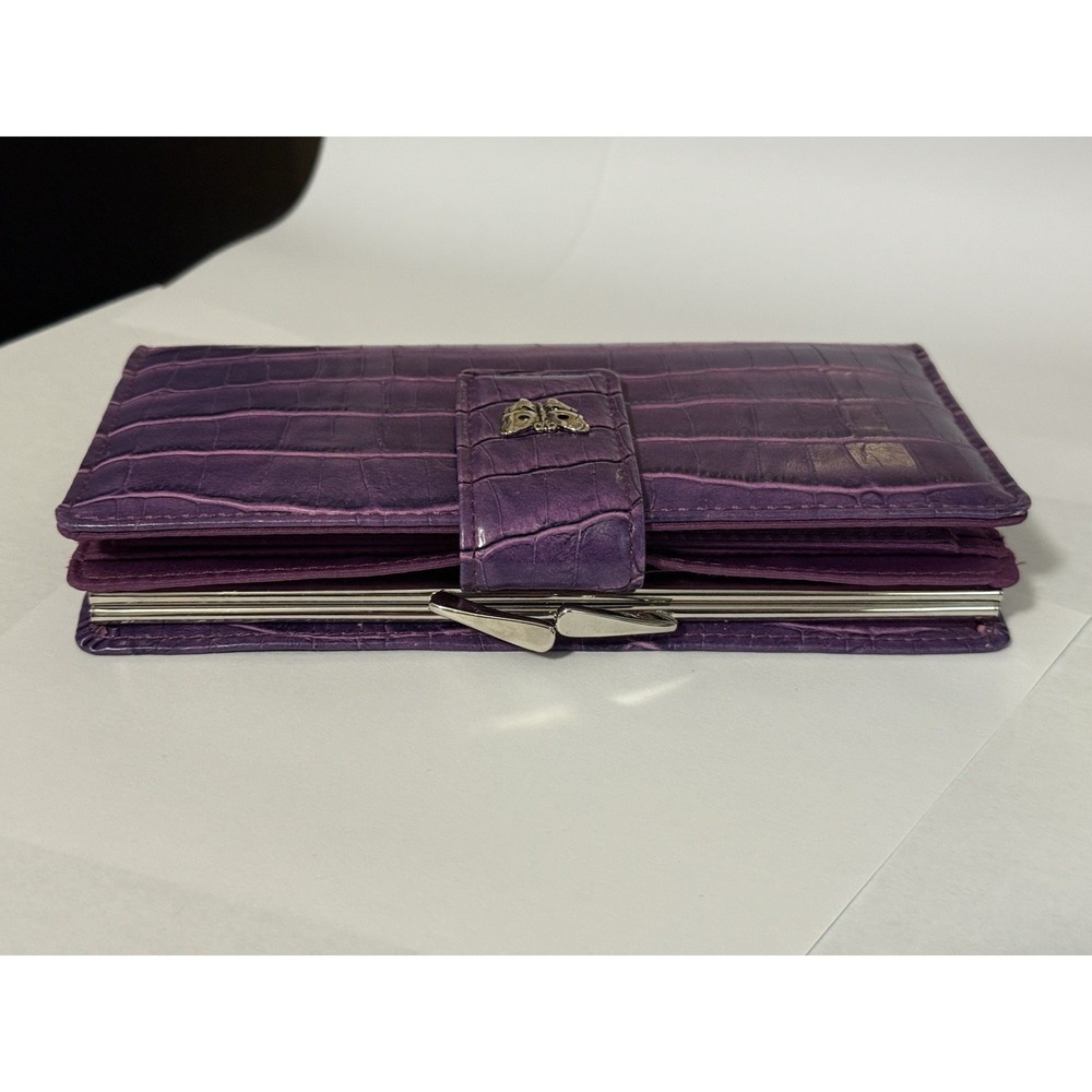Large Mundi Purple w/ Butterfly Accent Women's Wallet - Picture 6 of 10